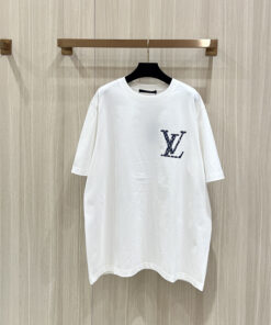 T-shirt Louis Vuitton 010